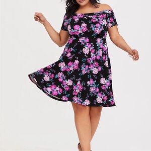 Torrid Size 5 Black and Pink Floral Mini Dress EXCELLENT CONDITION